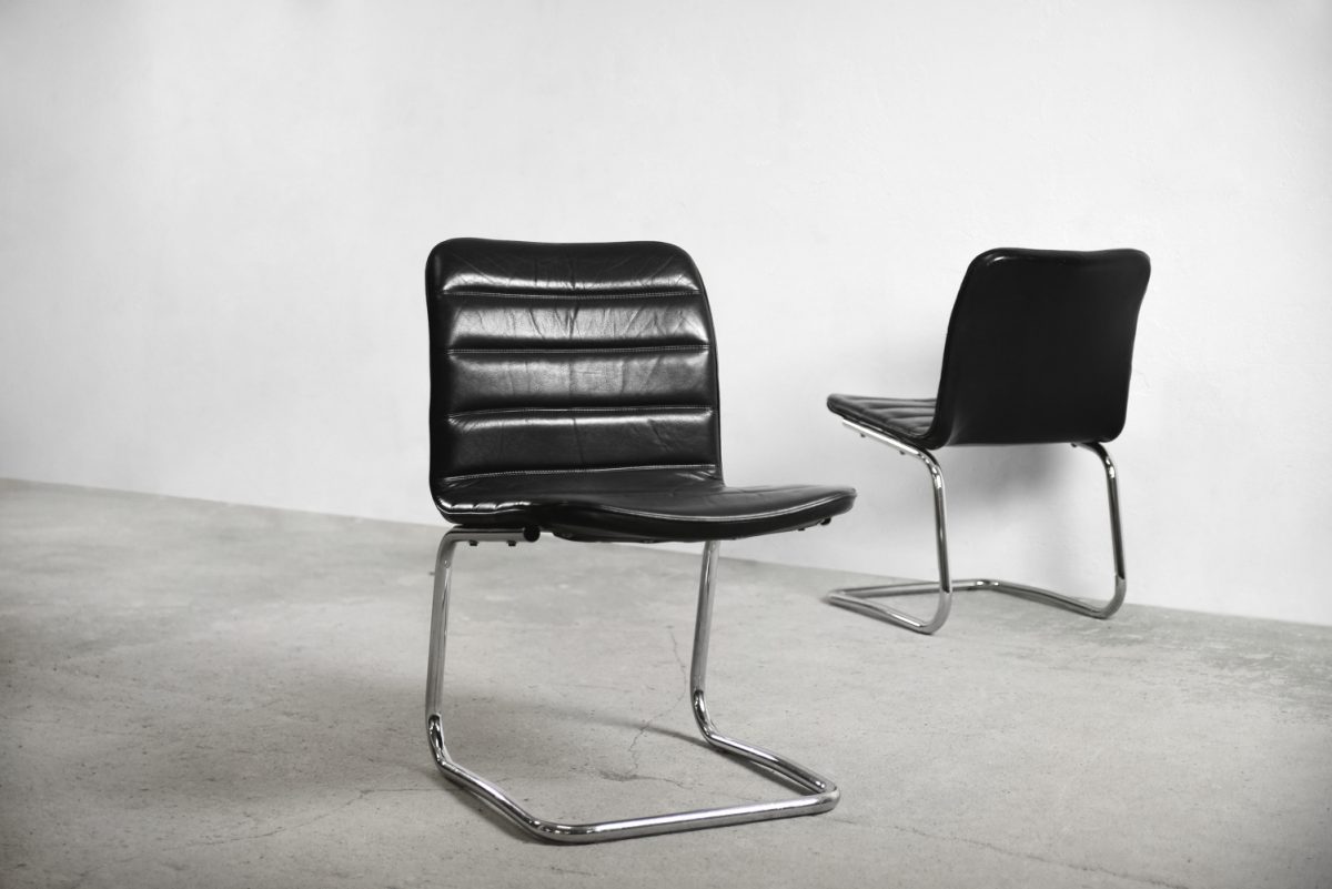 Skórzane fotele vintage Pol International – Mid-century Modern design od garage garage
