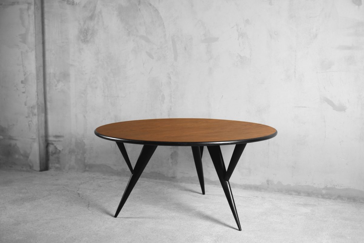 Okrągły stolik kawowy vintage, lata 60 - Mid-Century Modern design od garage garage
