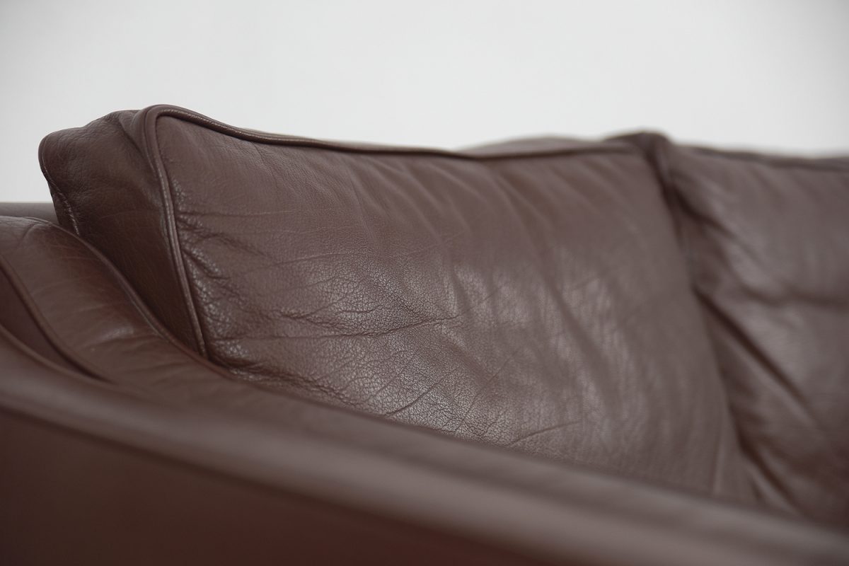 Komplet skórzanych sof, Dania, lata 70. - Mid-Century Modern design od GARAGE GARAGE