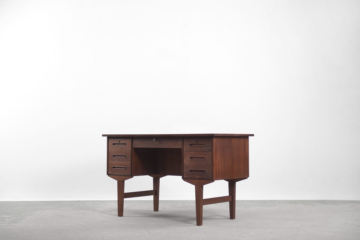 Dwustronne biurko tekowe, Dania, lata 60. - Mid-Century Modern design by GARAGE GARAGE
