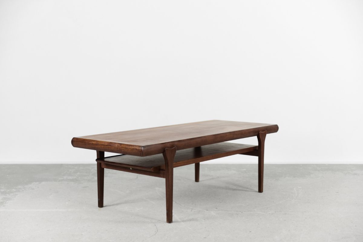 Rozkładany stolik tekowy z szufladą, Dania, lata 60. - Mid-Century Modern design od GARAGE GARAGE