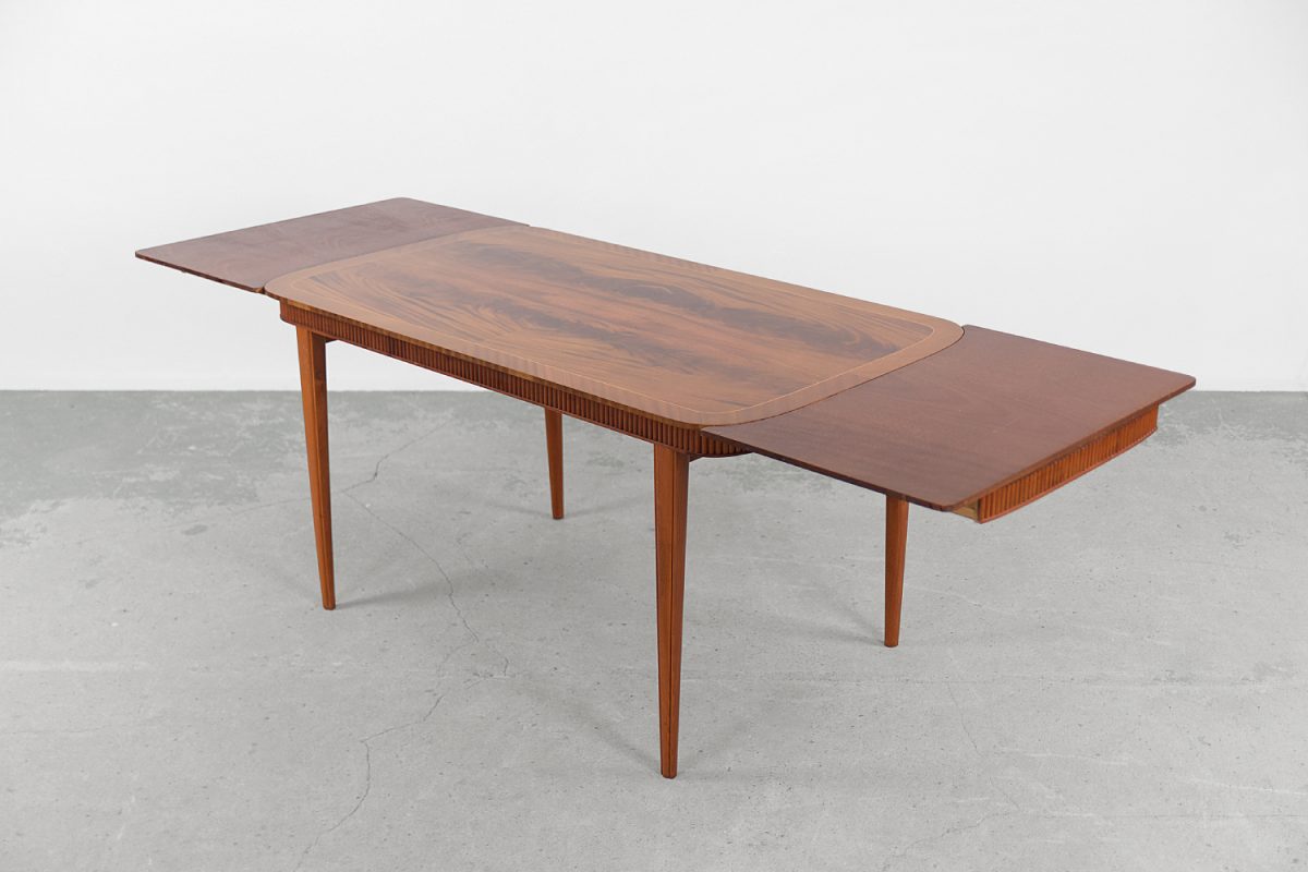 Mahoniowy stół jadalniany, Dania, lata 60. - Mid-Century Modern design od GARAGE GARAGE