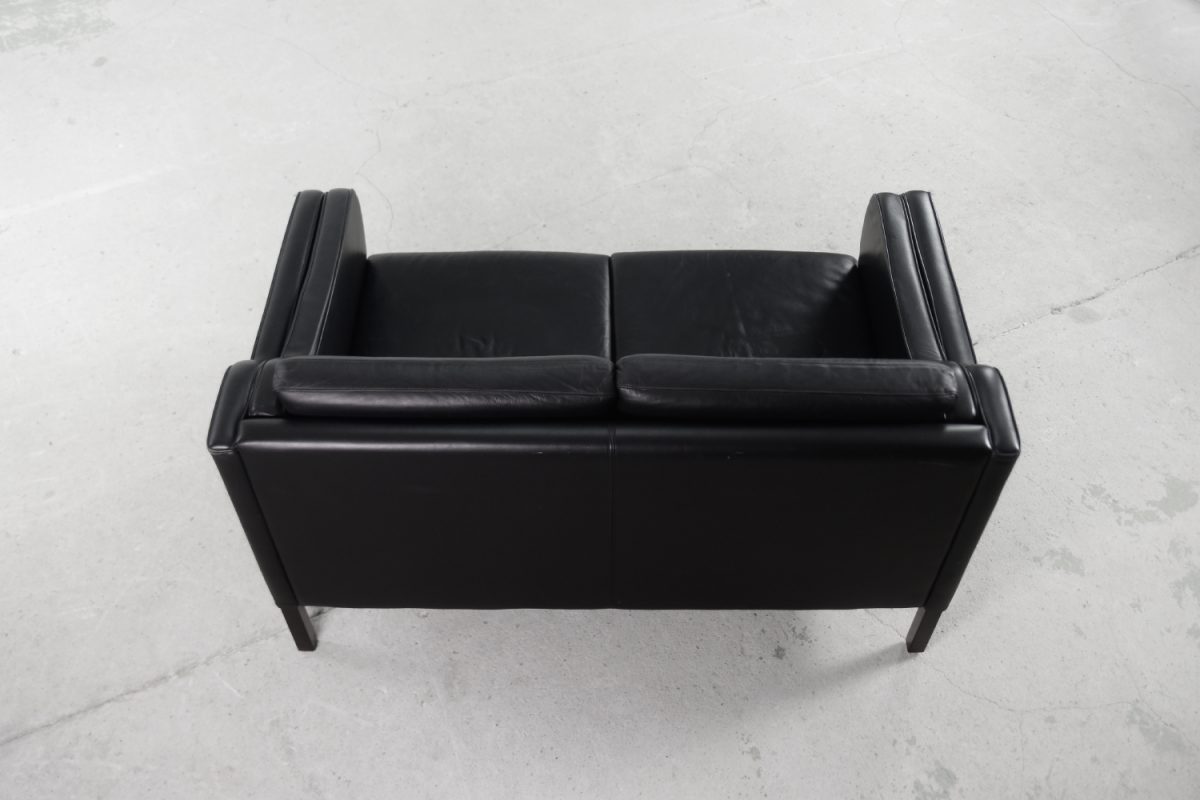 Skórzana sofa Stouby, Dania, lata 80. - Mid-Century Modern design od GARAGE GARAGE