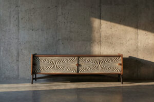 Brzozowy sideboard z malaturą – Norwegia – lata 60