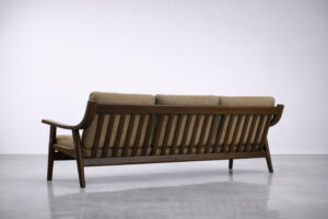Komplet wypoczynkowy sofa + fotel GE-530 – proj. Hans J. Wegner dla Getama – Dania – lata 60