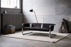 Brutalistyczna sofa skórzana – lata 50