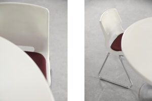 Modernistyczny stół okrągły – Skandynawia – lata 70