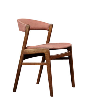 Modernistyczne krzesło Ribbon Back No. 26 – proj. Peter Kirkegaard dla Høng Stolefabrik – Dania – lata 60
