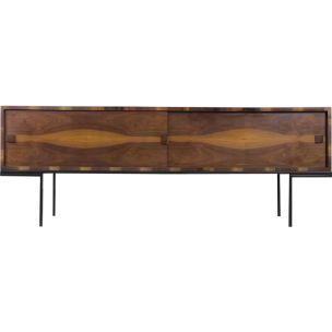 Orzechowy sideboard z metalowymi nogami – Dania – lata 60